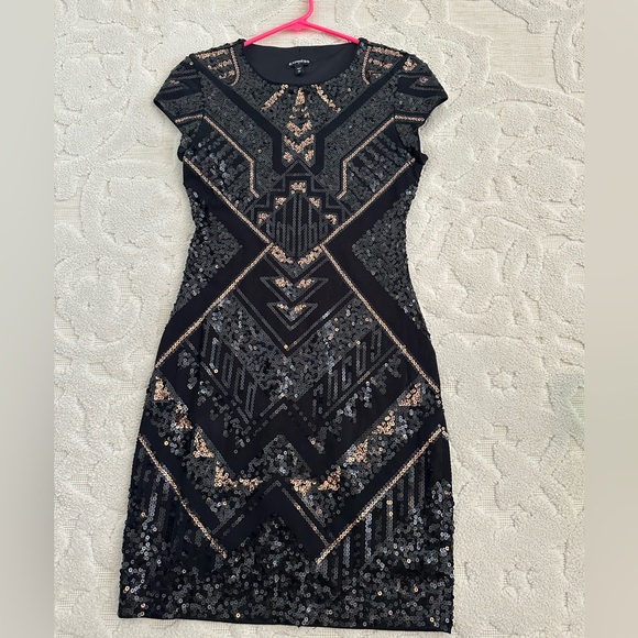 Sequin fitted dress - Picture 1 of 2